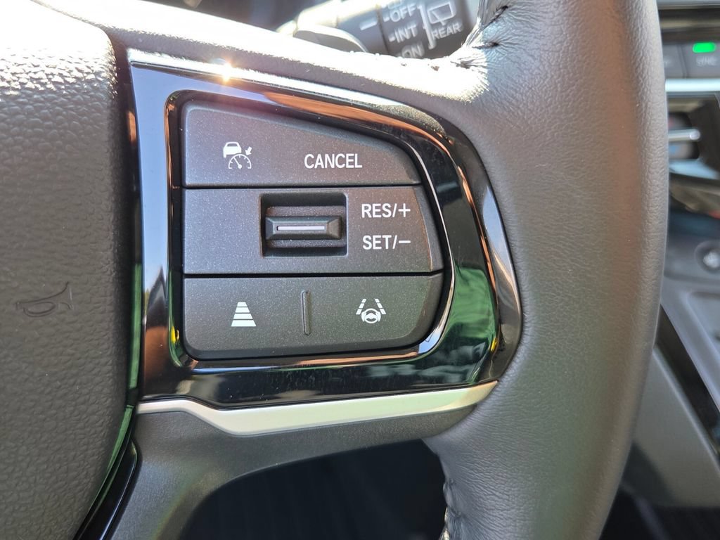 Used 2025 Honda Odyssey Touring image 23