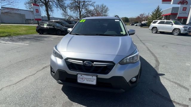 Used 2021 Subaru Crosstrek 2.0i Premium AWD/4WD image 3