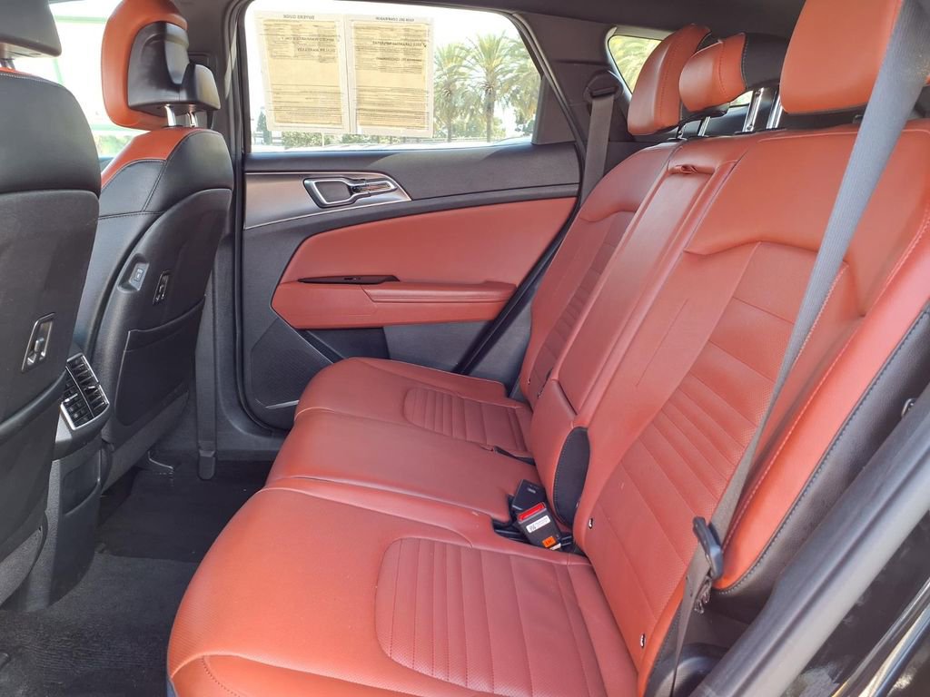 Certified 2024 Kia Sportage SX image 10