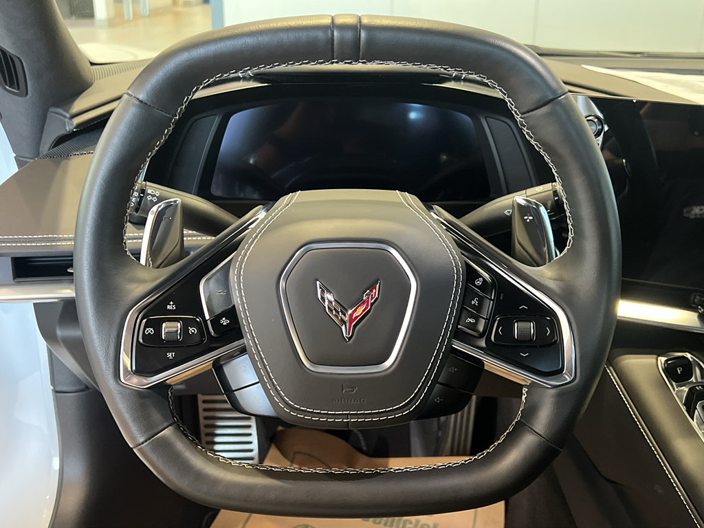 Used 2024 Chevrolet Corvette Stingray Premium Conv RWD image 26