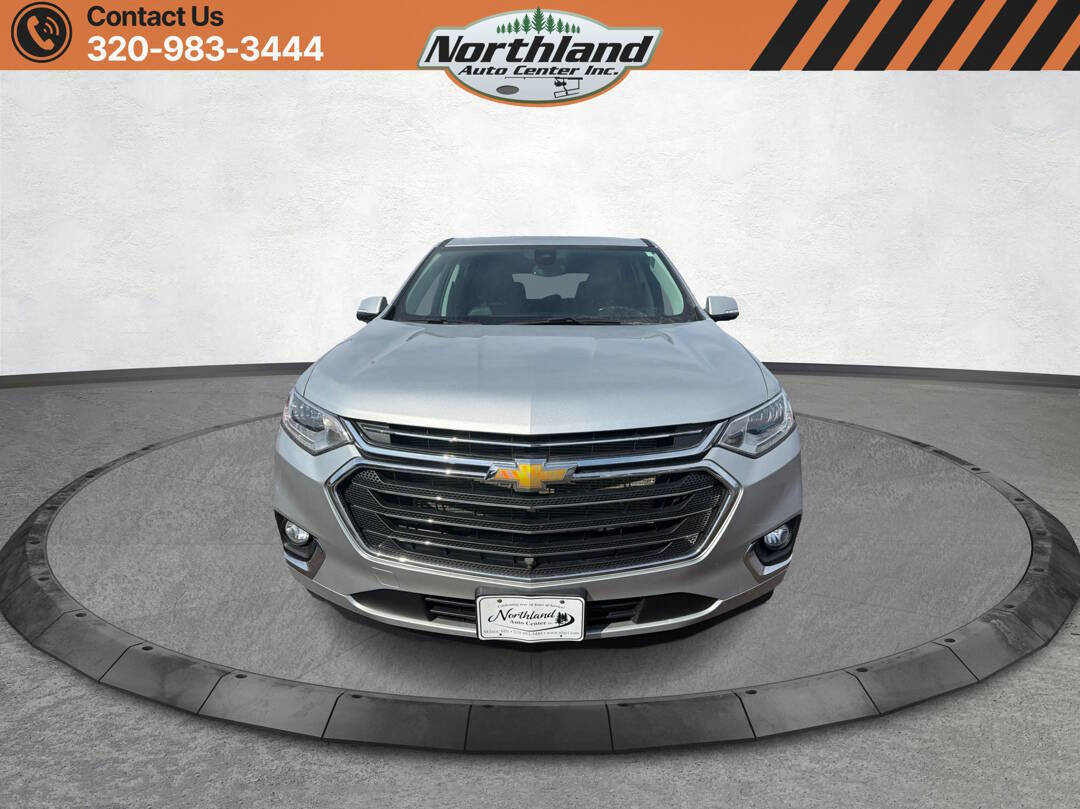 Used 2021 Chevrolet Traverse Premier AWD/4WD image 2
