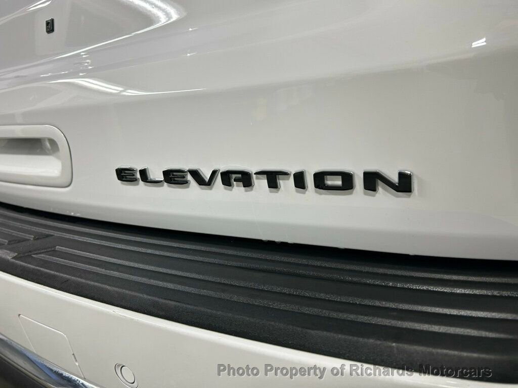 Used 2025 GMC Yukon XL Elevation AWD/4WD image 13