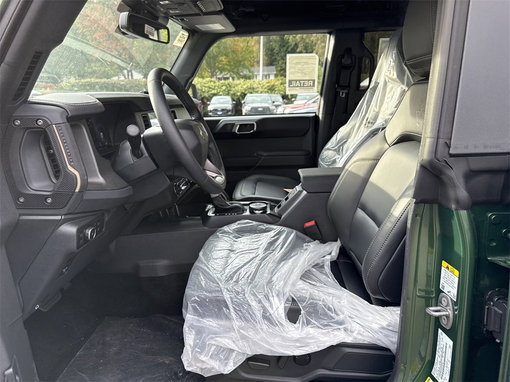New 2025 Ford Bronco Badlands image 16