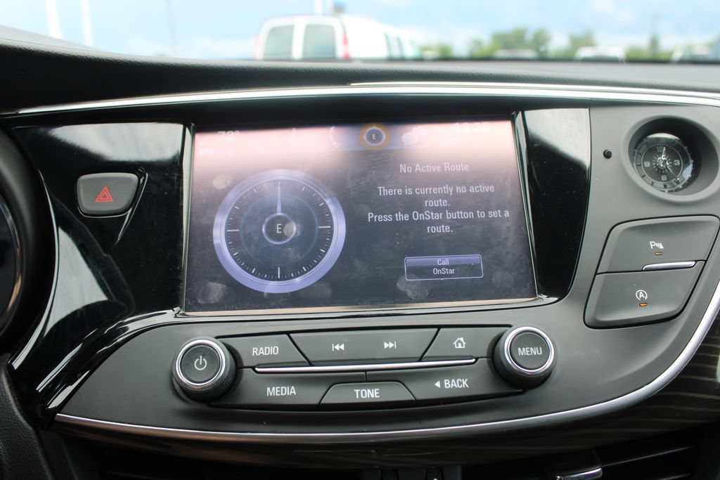 Used 2020 Buick Envision Essence FWD image 53