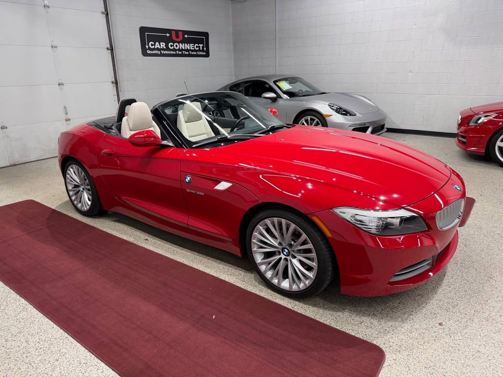 Used 2010 BMW Z4 sDrive35i image 11
