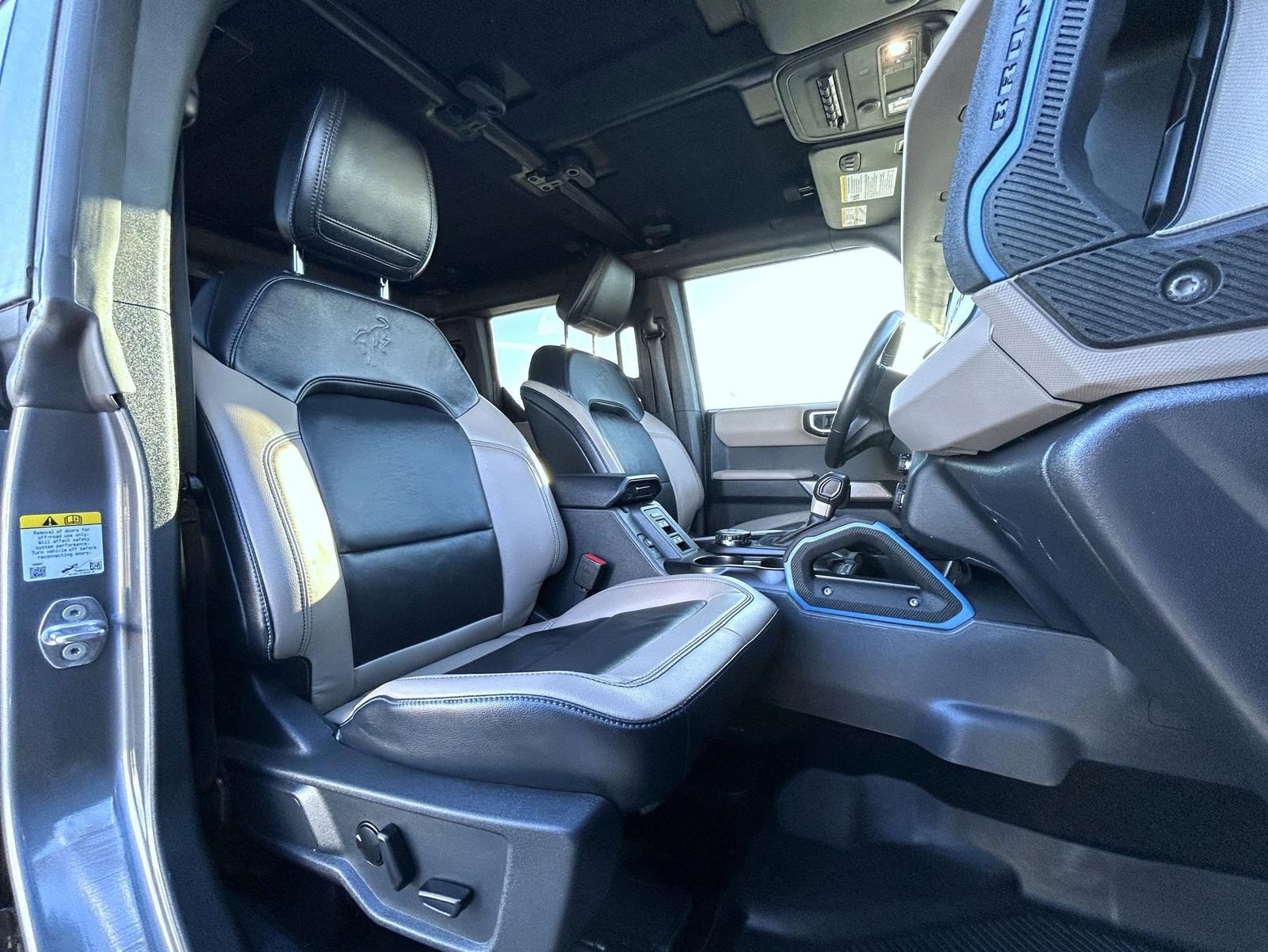 Used 2022 Ford Bronco Wildtrak image 15