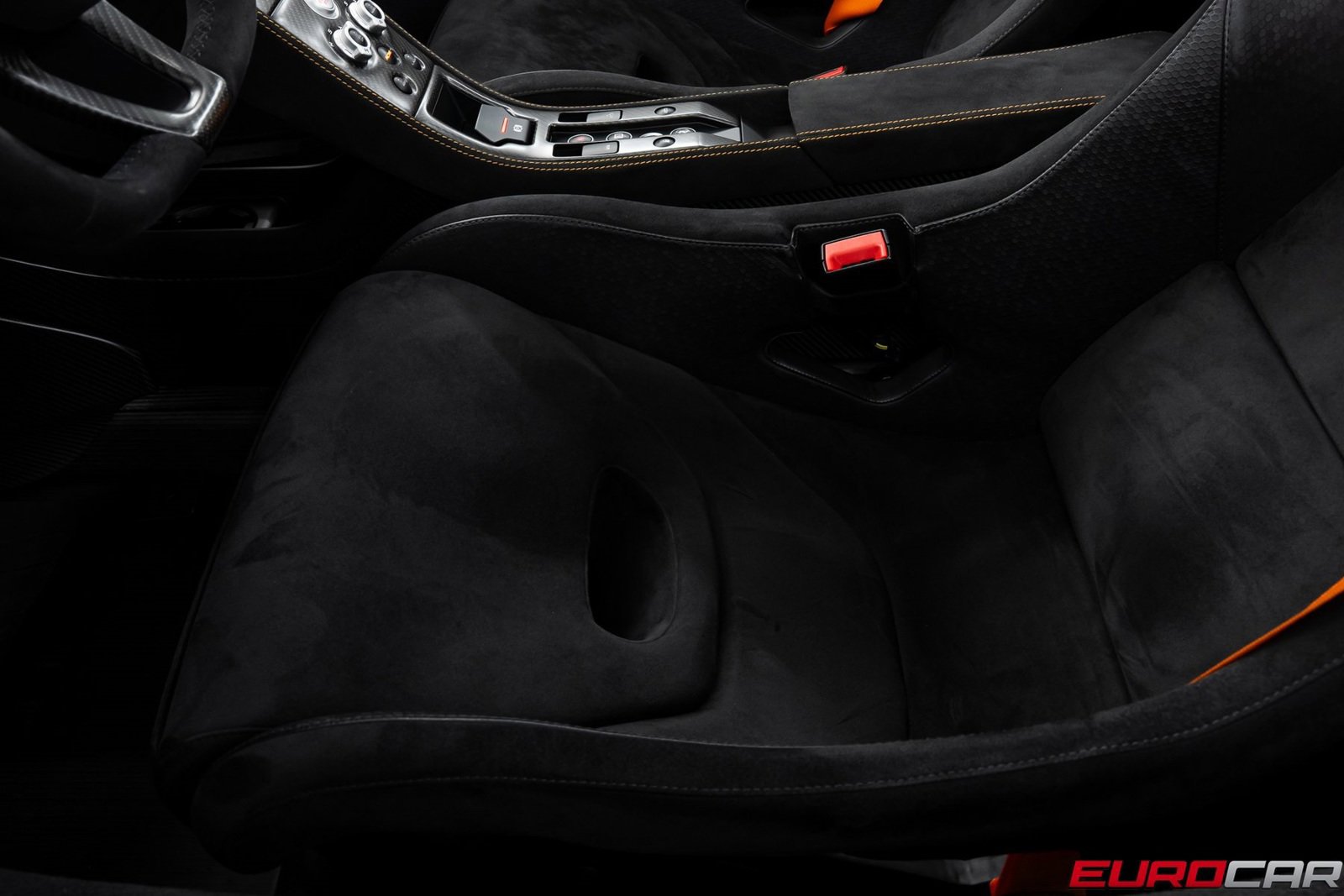 Used 2016 McLaren 675LT Spider image 47