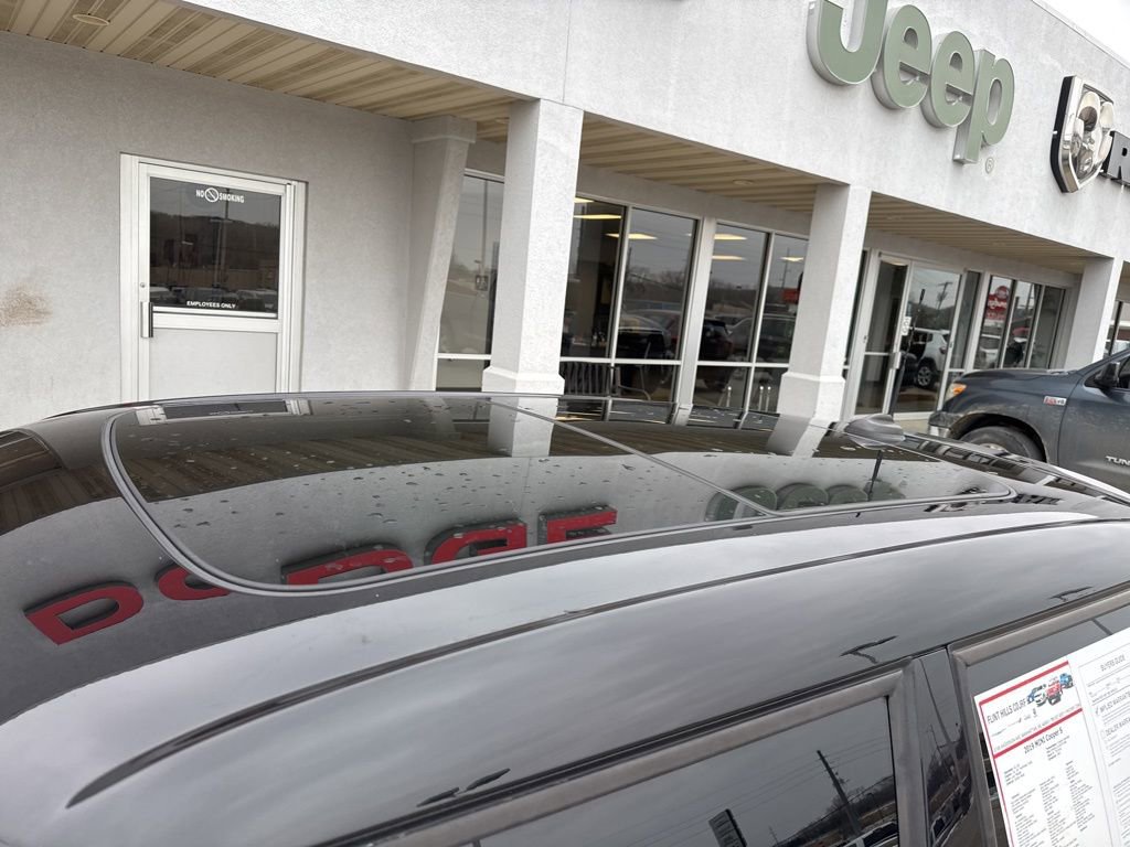 Used 2019 MINI Cooper S image 9