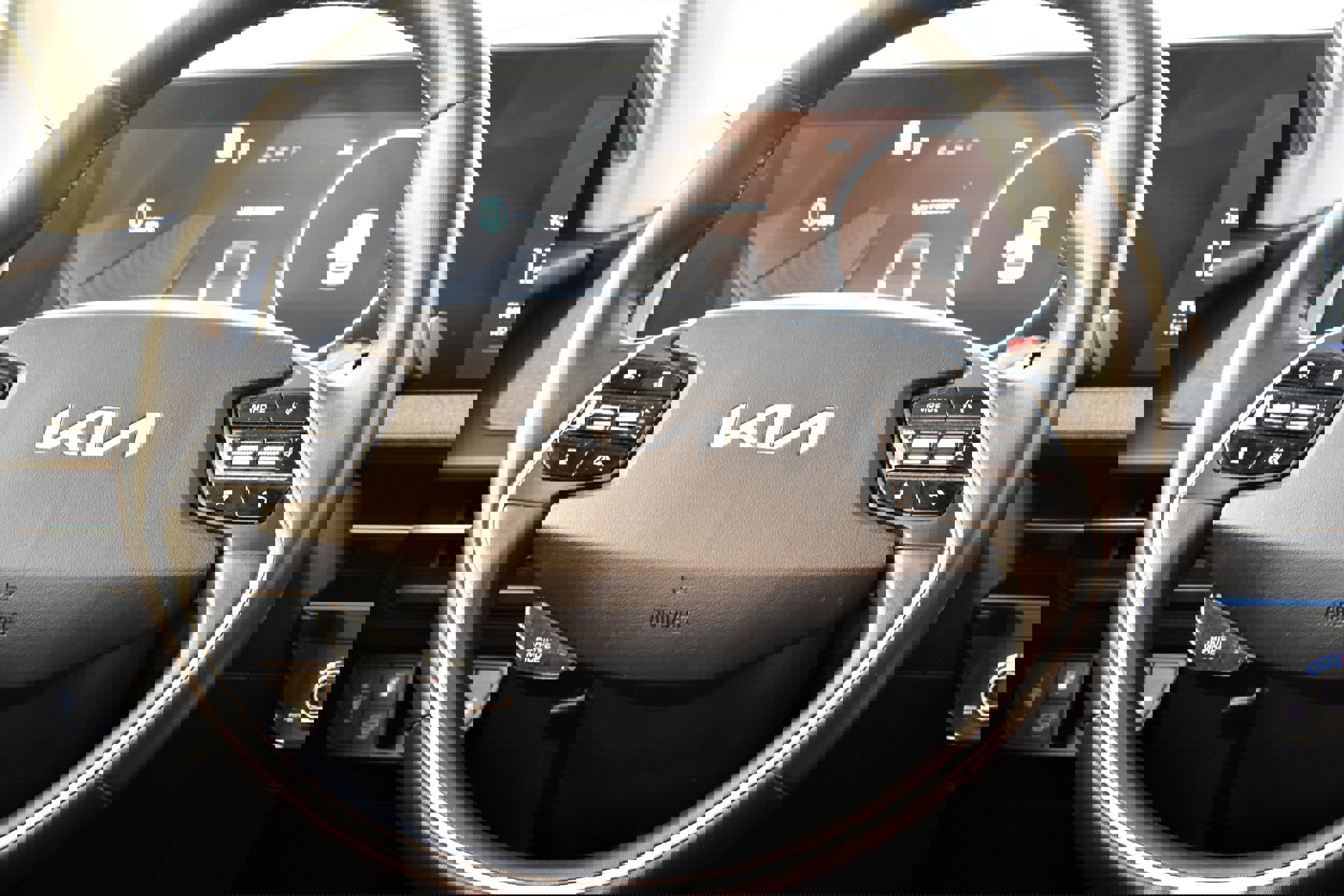 Used 2022 Kia EV6 Wind w/ Wind Technology Package image 31