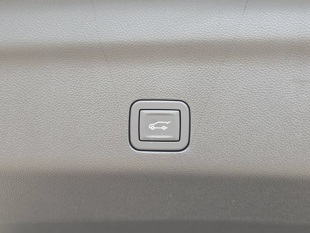 New 2026 Chevrolet Tahoe High Country RWD image 7