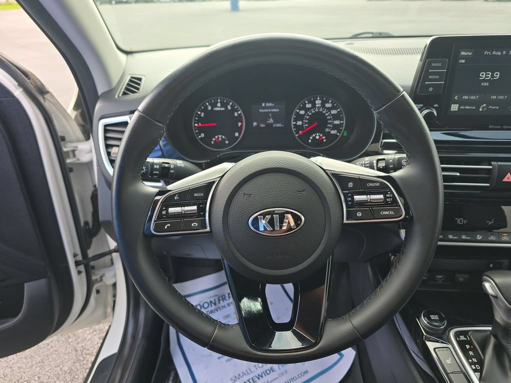 Used 2021 Kia Seltos EX AWD/4WD image 14