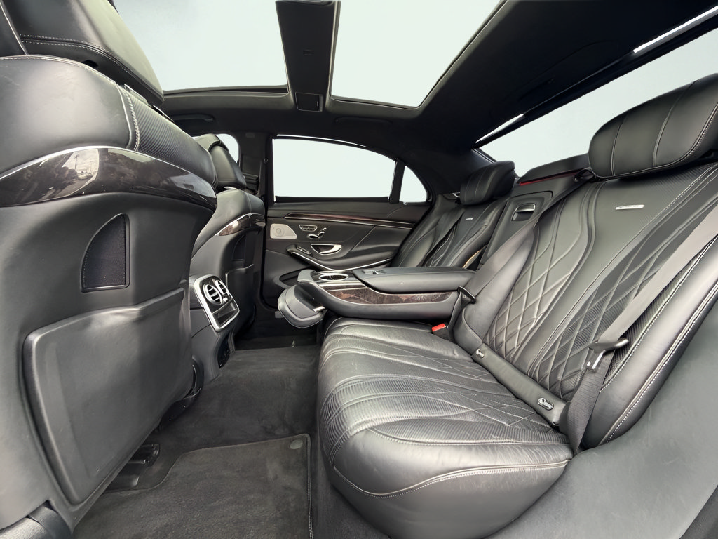 Used 2016 Mercedes-Benz S 63 AMG 4MATIC Sedan image 23