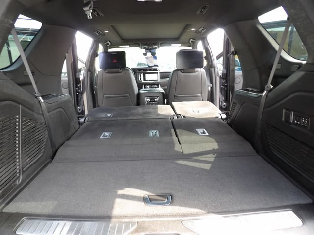 Used 2023 GMC Yukon Denali w/ Denali Reserve Package AWD/4WD image 30