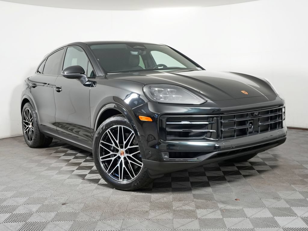New 2026 Porsche Cayenne Coupe AWD/4WD image 9