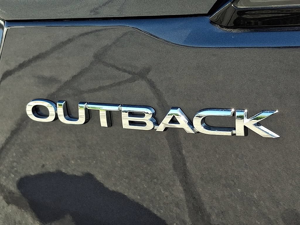 Used 2025 Subaru Outback Limited AWD/4WD image 31