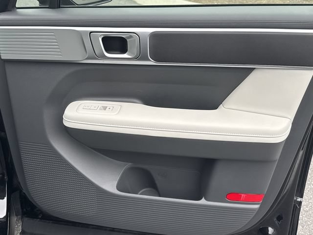 Certified 2026 Hyundai Santa Fe SEL FWD image 17