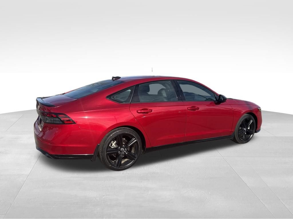 Used 2024 Honda Accord Sport image 9