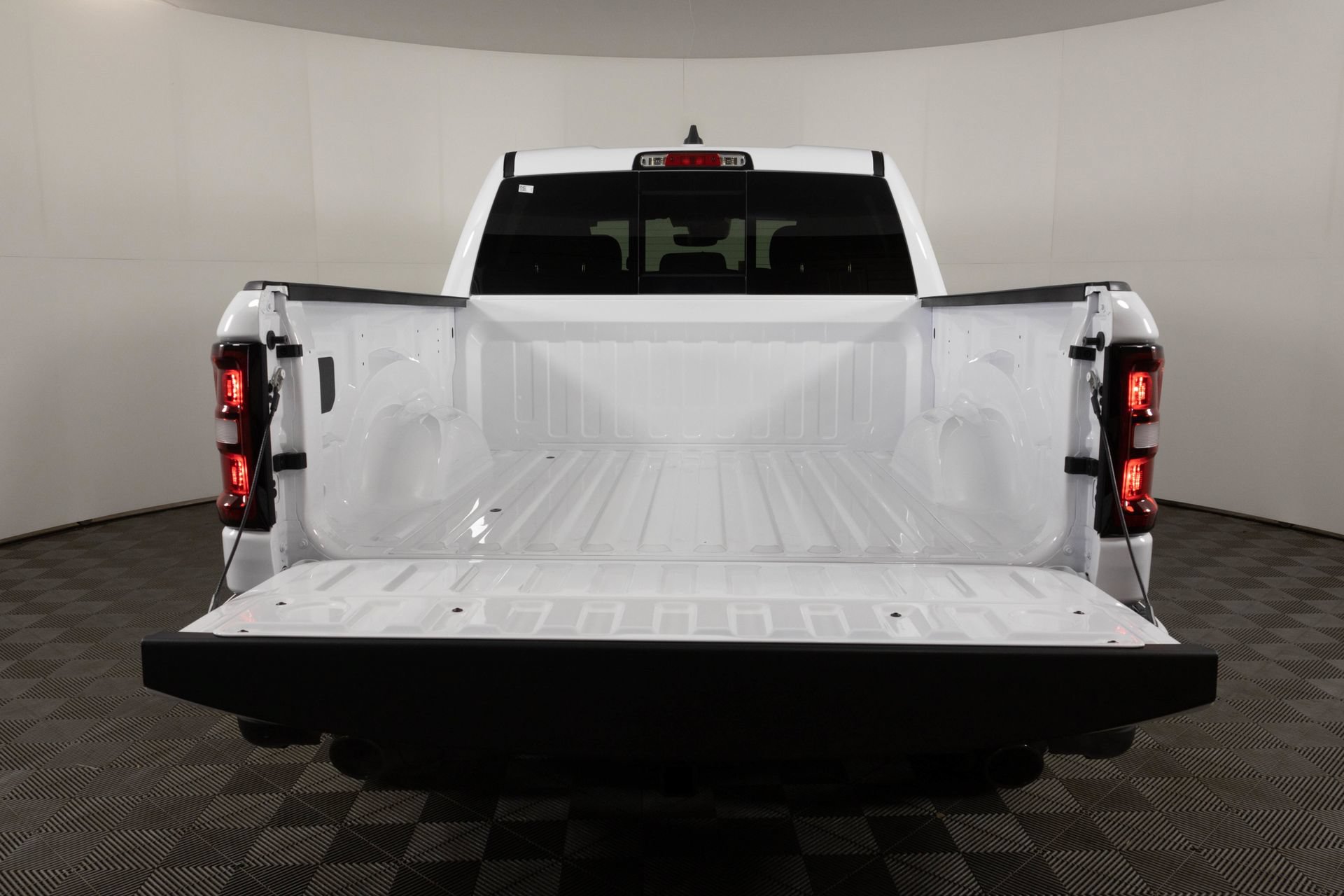 New 2026 RAM 1500 Lone Star AWD/4WD image 33