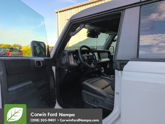 New 2026 Ford Bronco Outer Banks AWD/4WD image 8