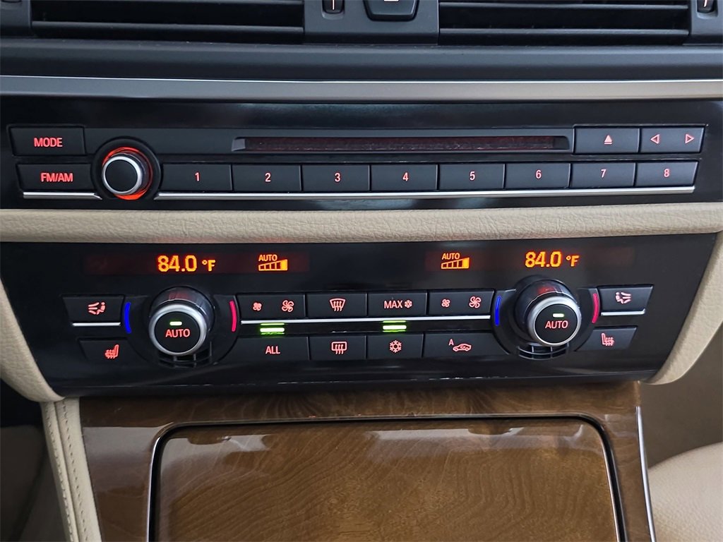 Used 2011 BMW 535i xDrive Sedan image 23