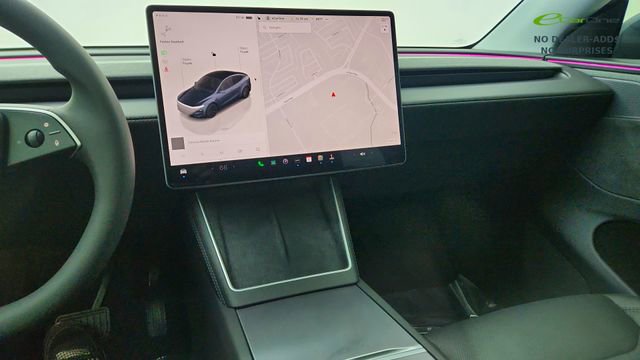 Used 2026 Tesla Model Y 2WD image 41