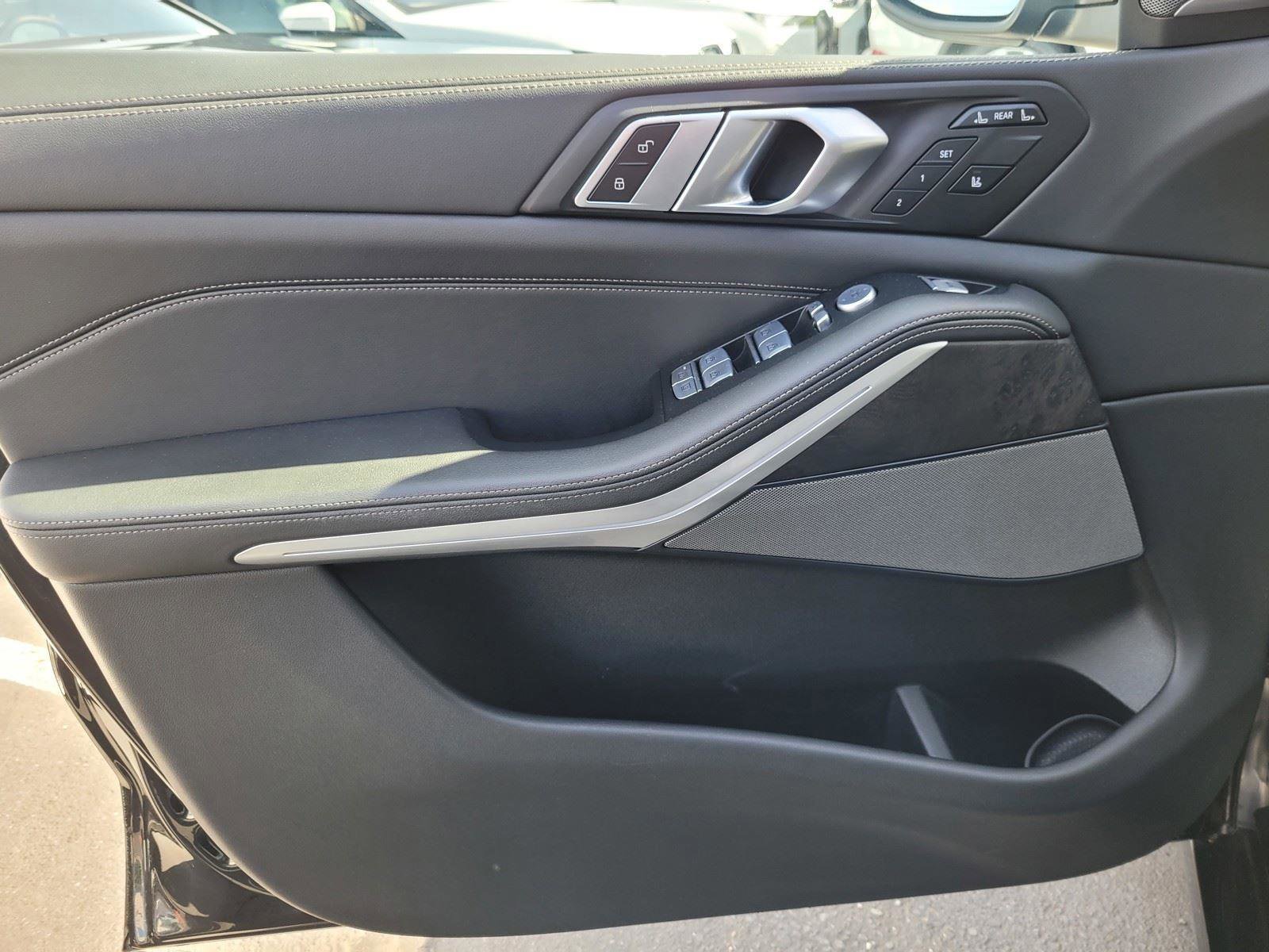 Certified 2024 BMW X7 xDrive40i image 22