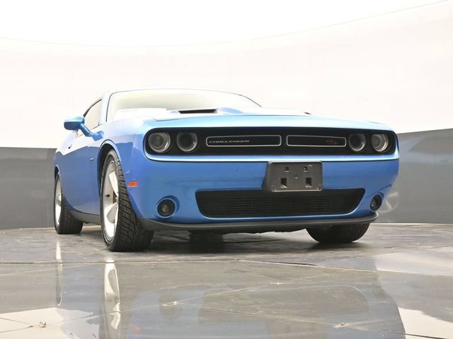 Used 2015 Dodge Challenger R/T Plus RWD image 51