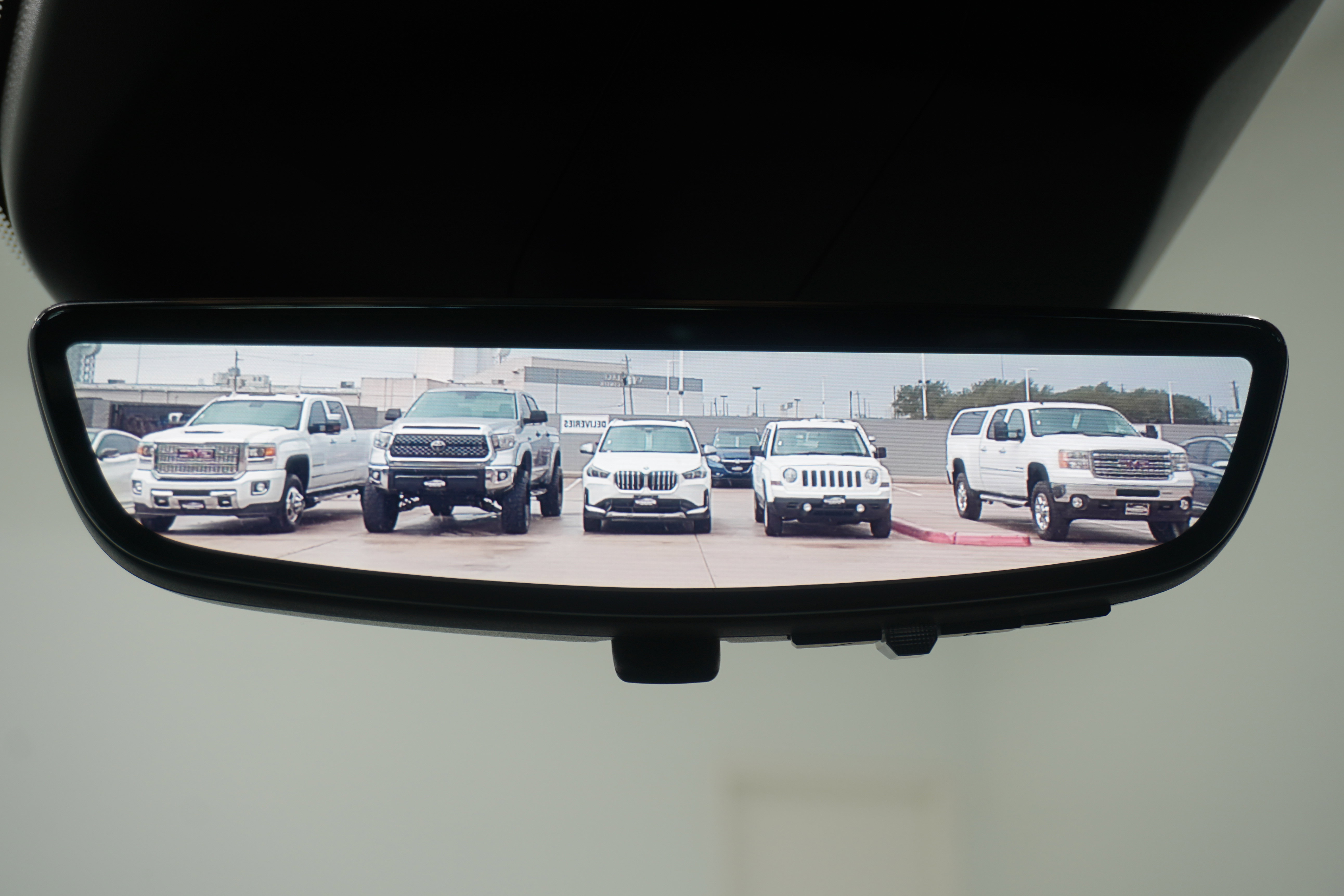 Used 2021 Cadillac Escalade Sport w/ Driver Assist Tech Package RWD image 30