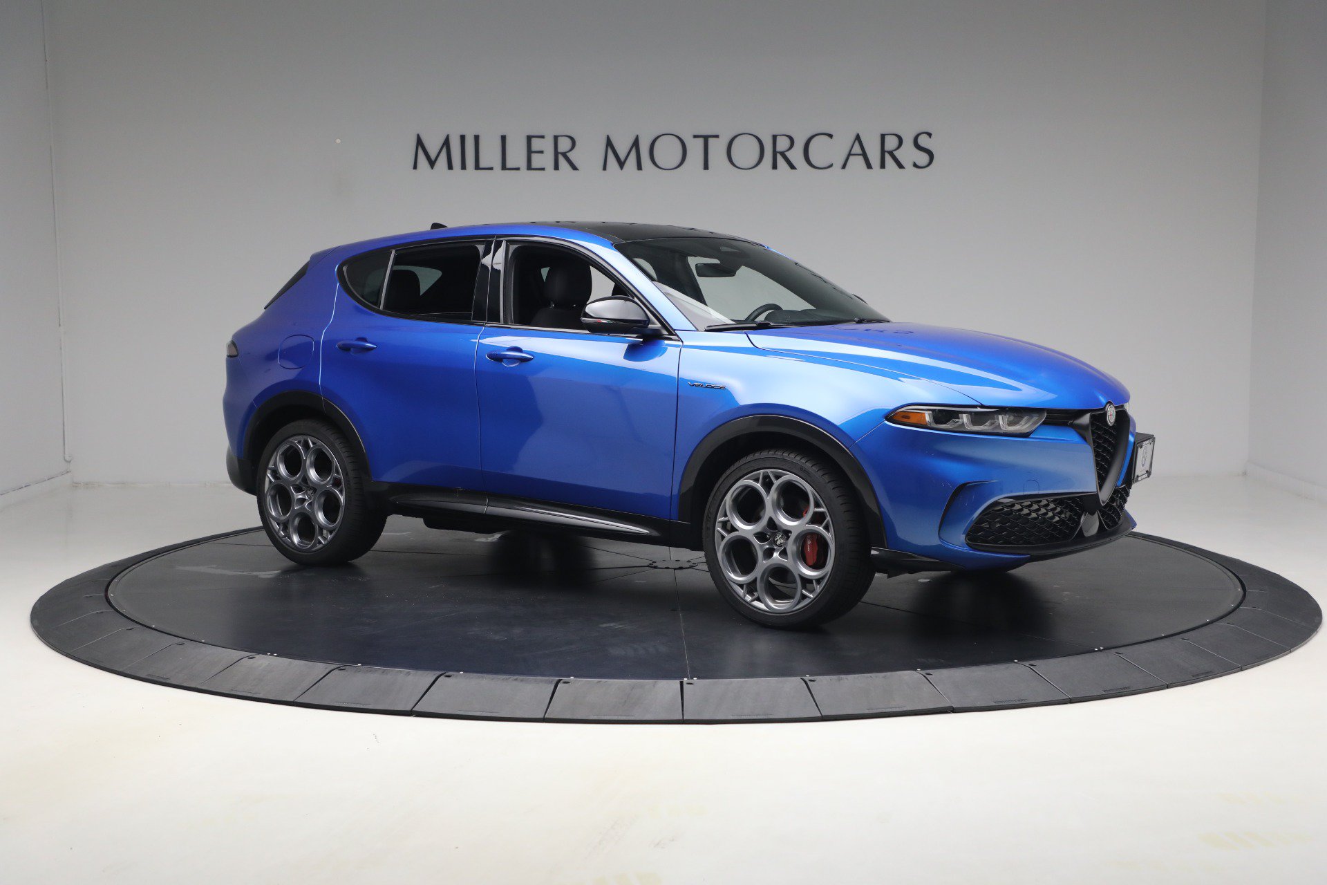 Used 2024 Alfa Romeo Tonale Ti AWD/4WD image 10
