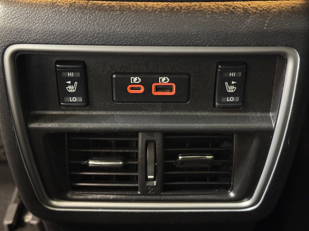 Used 2022 Nissan Murano Platinum w/ Cargo Package image 19