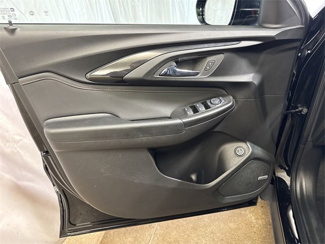 Used 2022 Chevrolet TrailBlazer RS w/ Sun and Liftgate Package image 22