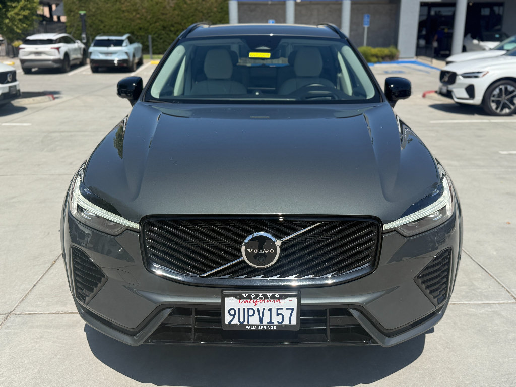 Used 2026 Volvo XC60 T8 Ultra AWD/4WD image 2