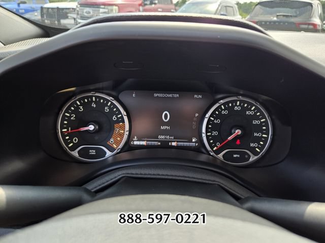 Used 2023 Jeep Renegade Latitude AWD/4WD image 29