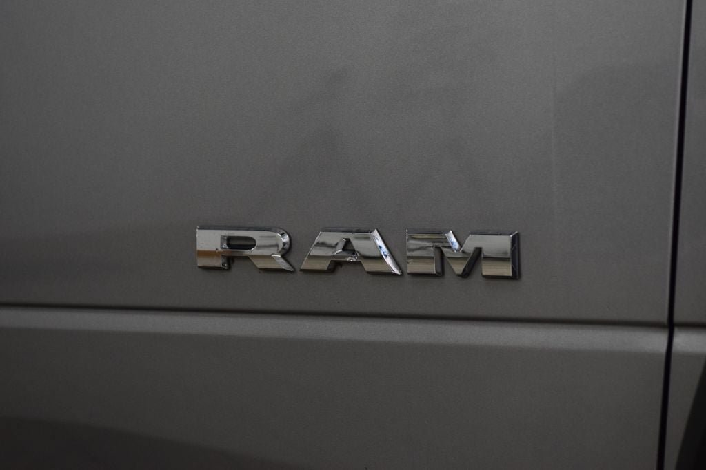 Used 2024 RAM 4500 SLT w/ Quick Order Package 2YG SLT AWD/4WD image 11