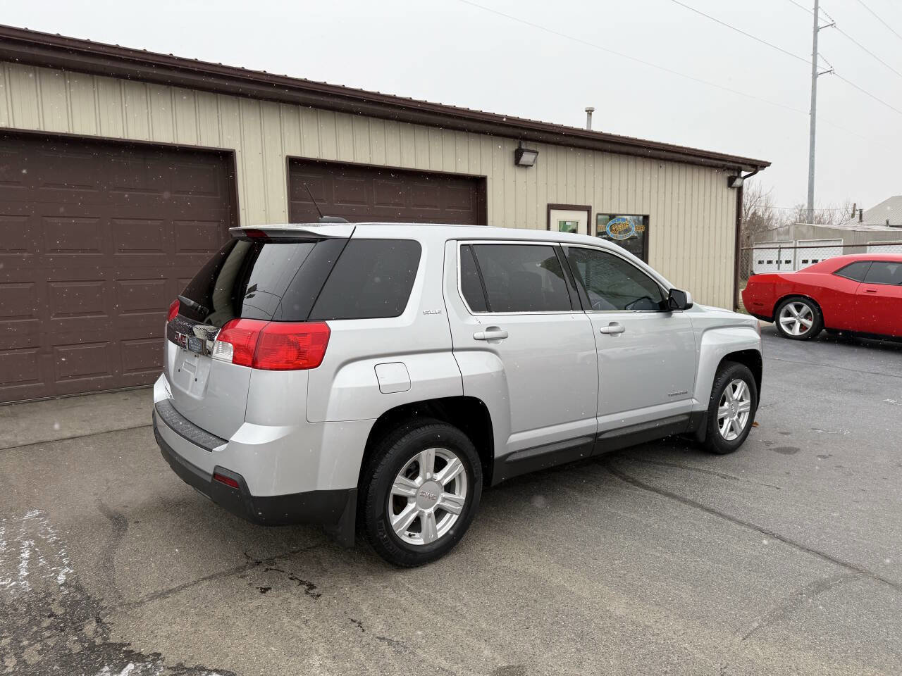 Used 2015 GMC Terrain SLE image 6