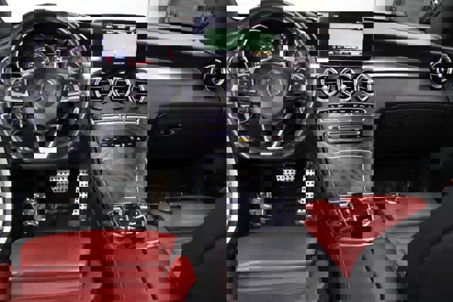 Used 2018 Mercedes-Benz GLC 300 4MATIC w/ AMG Line image 2