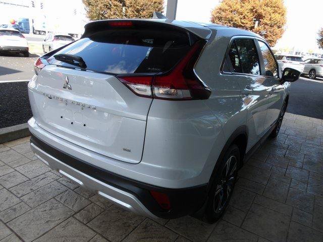 New 2024 Mitsubishi Eclipse Cross SE image 7