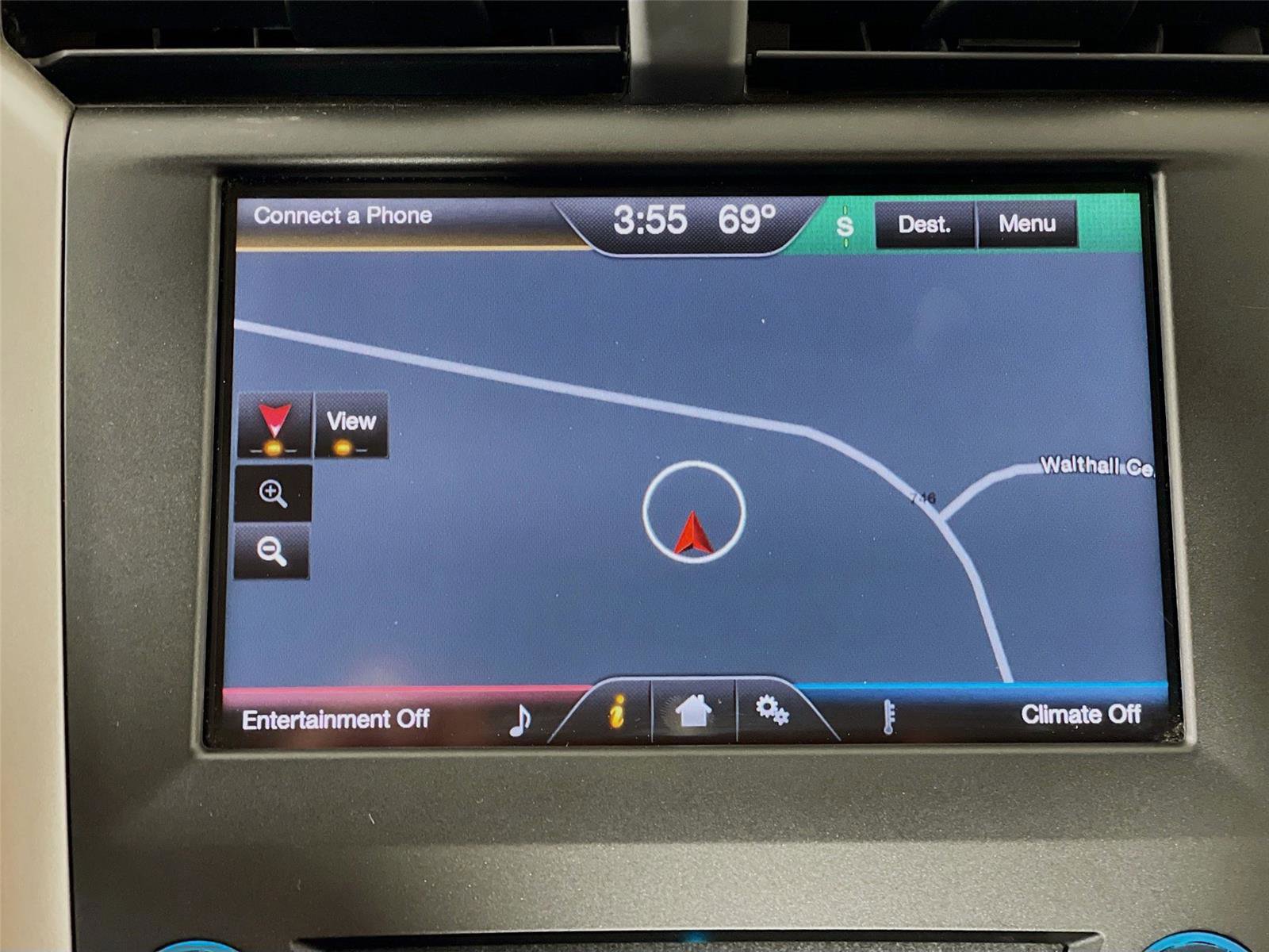Used 2016 Ford Fusion SE w/ Equipment Group 202A FWD image 16