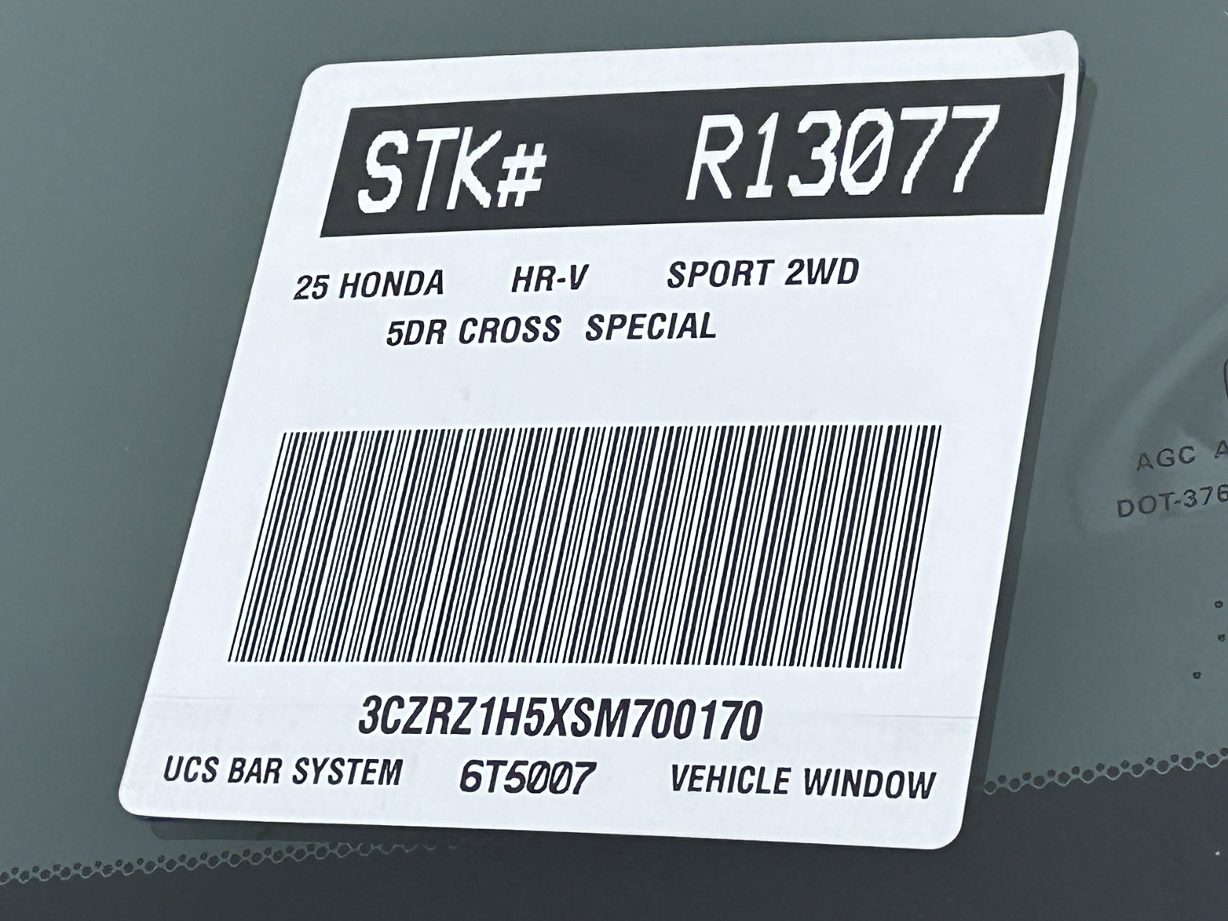 Certified 2025 Honda HR-V Sport image 30