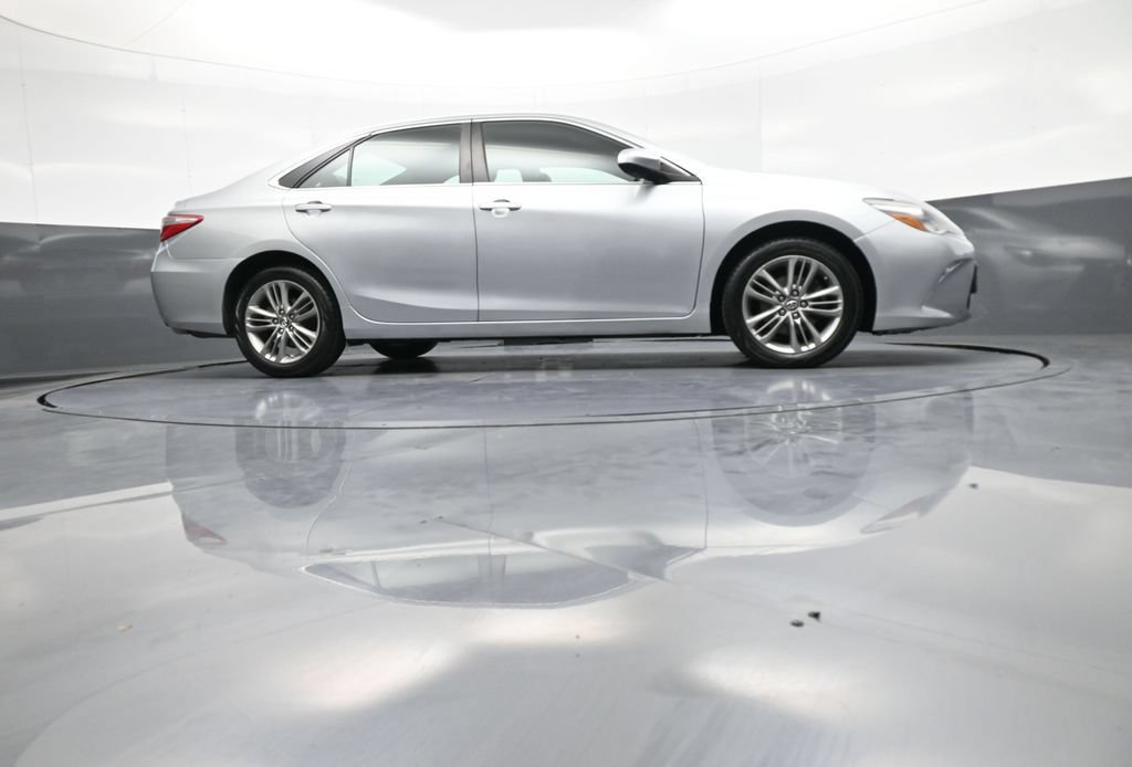 Certified 2017 Toyota Camry SE FWD image 27