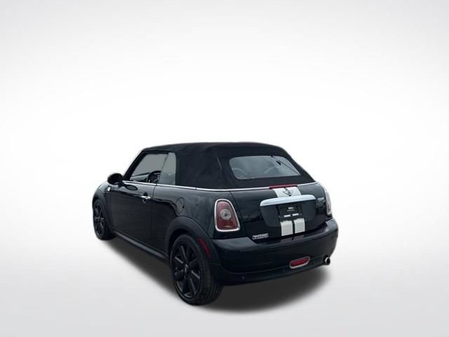 Used 2009 MINI Cooper Convertible FWD image 8