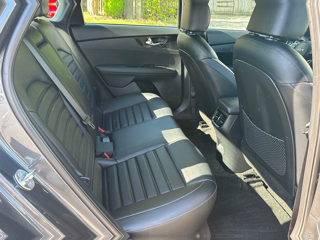Certified 2024 Kia Forte GT-Line w/ GT-Line Premium Package FWD image 17