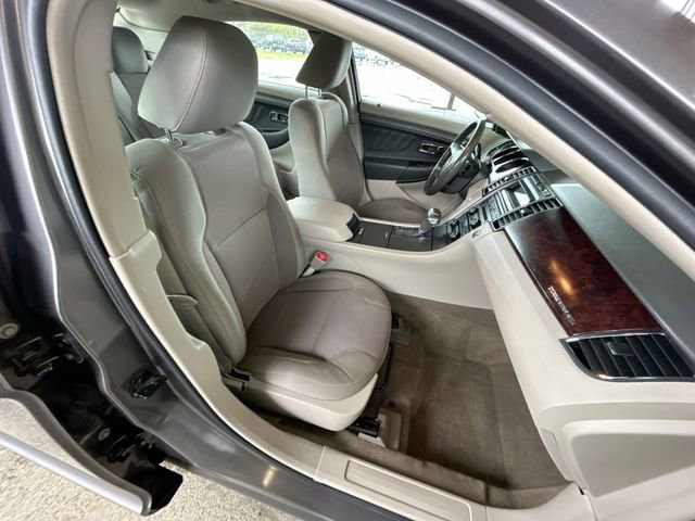 Used 2012 Ford Taurus SEL image 24