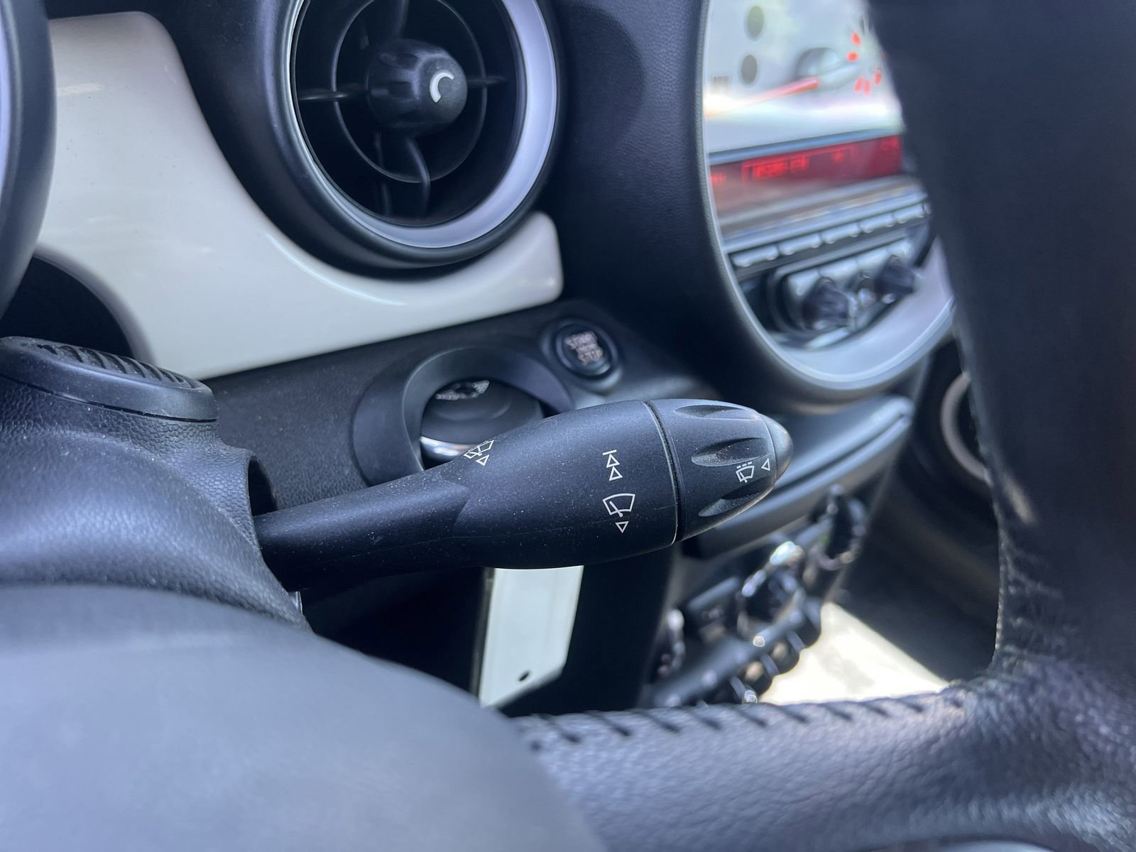 Used 2013 MINI Cooper Convertible FWD image 10