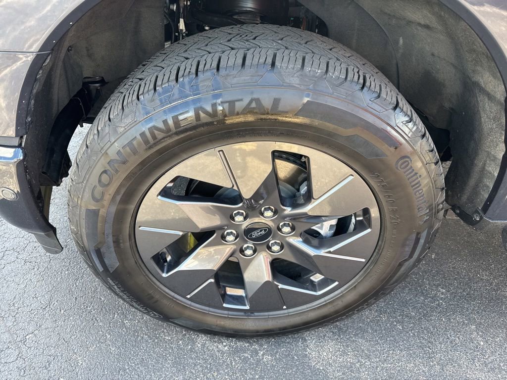 Used 2022 Ford F150 Lightning Lariat w/ Tow Technology Package AWD/4WD image 20