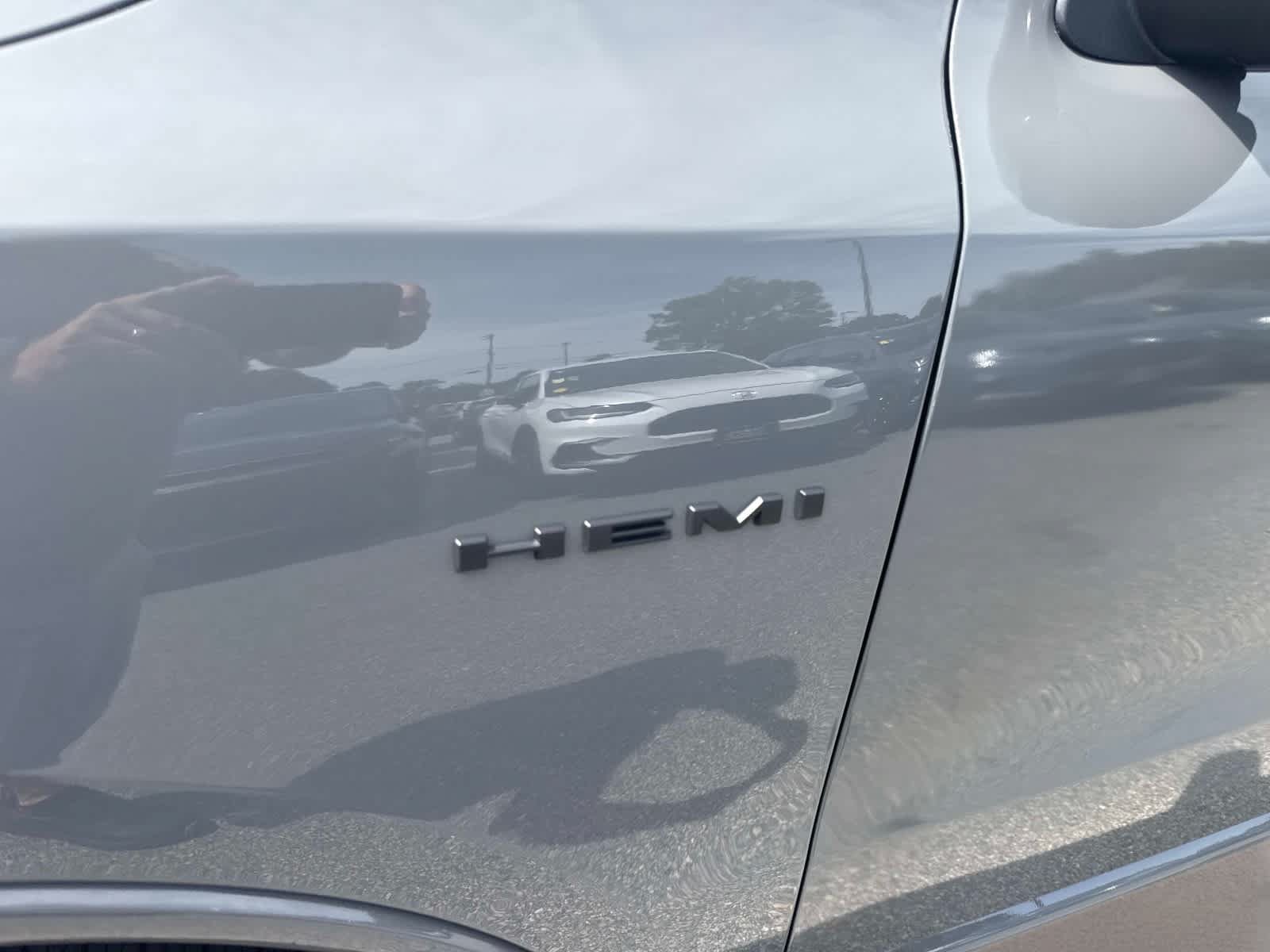 Used 2023 Dodge Durango R/T AWD/4WD image 14