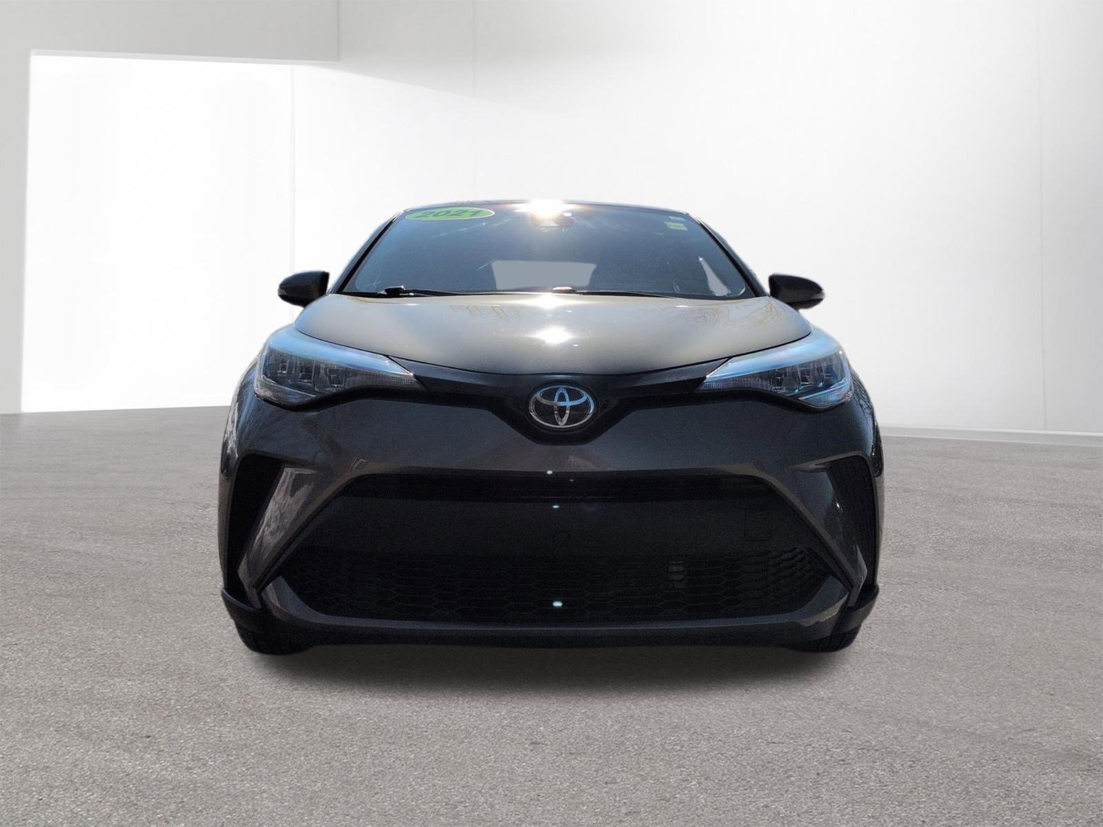 Used 2021 Toyota C-HR LE image 2