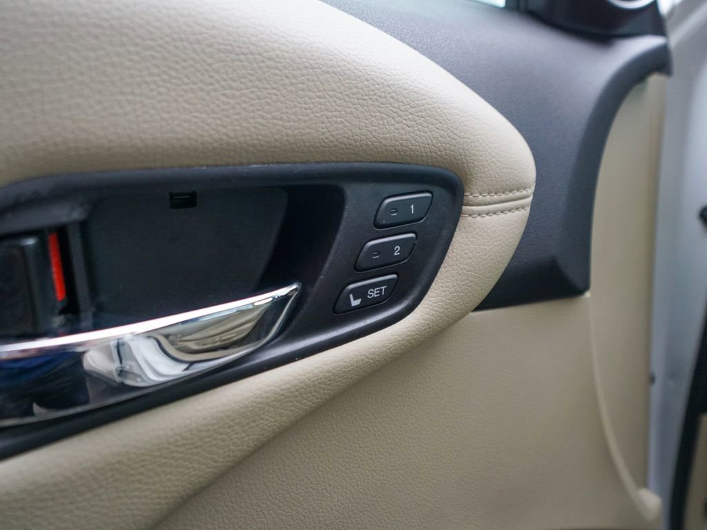 Used 2017 Acura RDX w/ Technology Package image 18