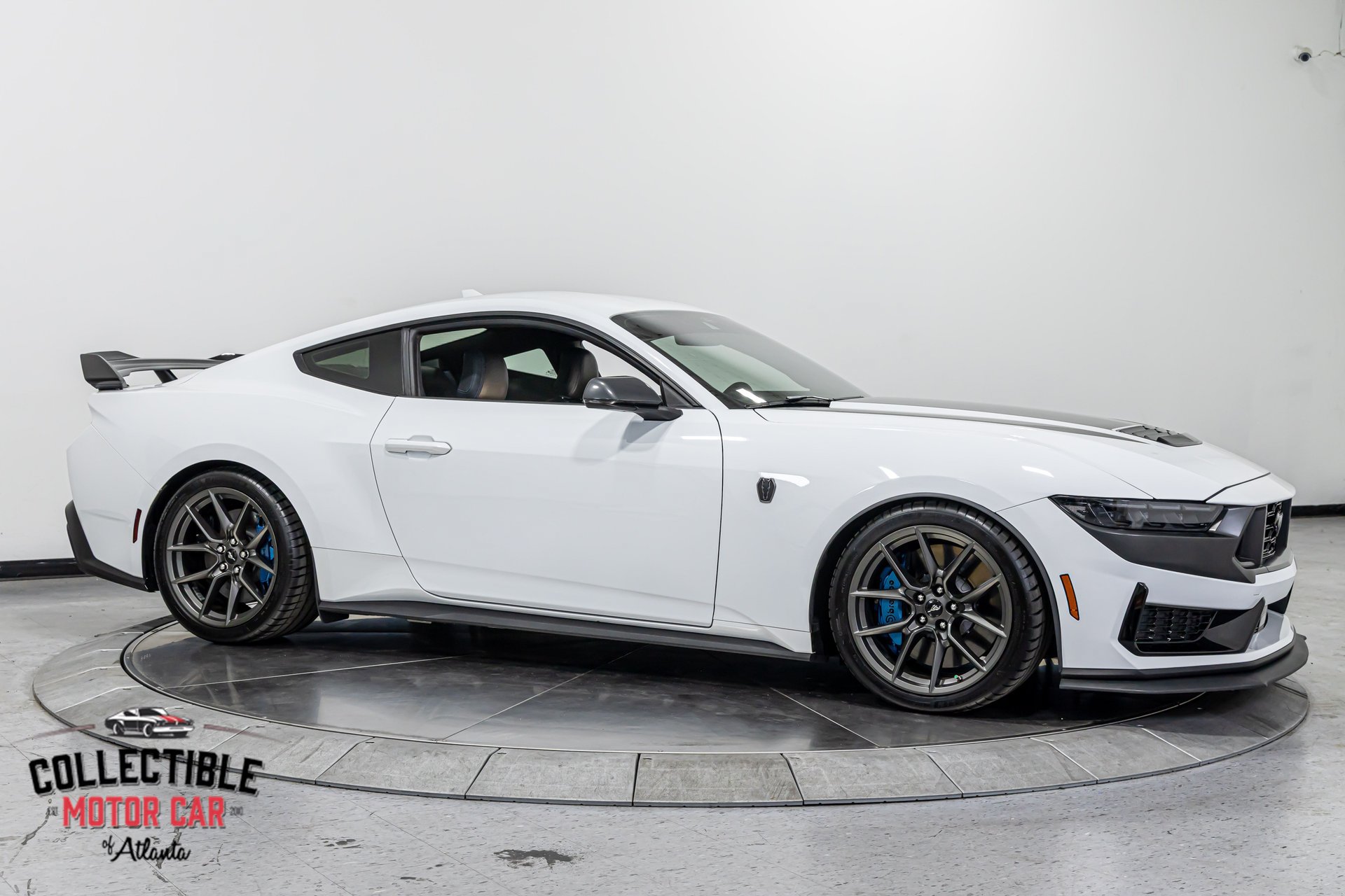 Used 2024 Ford Mustang Dark Horse w/ Dark Horse Handlin Package RWD image 24