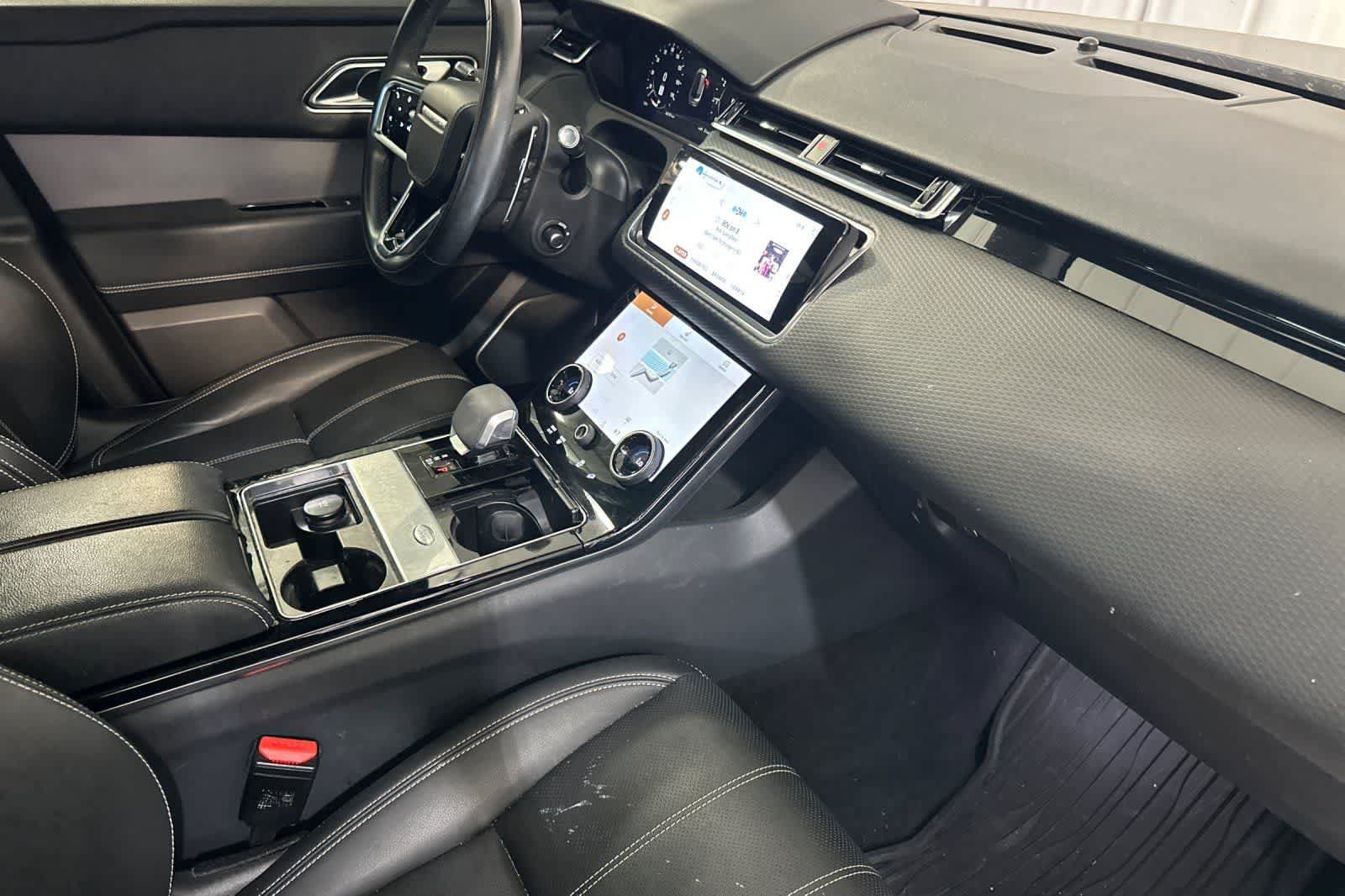 Used 2021 Land Rover Range Rover Velar R-Dynamic S AWD/4WD image 18